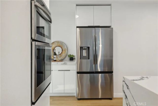 1290 E Woodbury, Pasadena, CA 91104