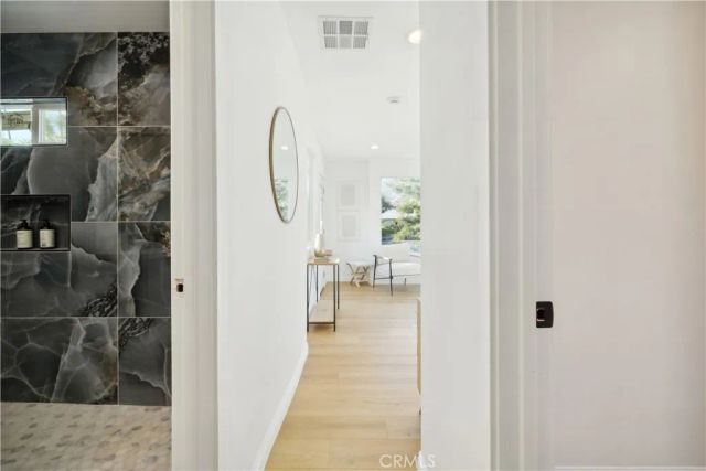 1290 E Woodbury, Pasadena, CA 91104