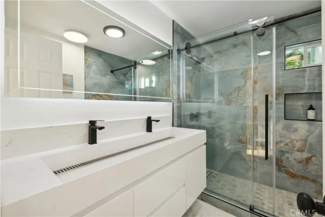 1290 E Woodbury, Pasadena, CA 91104