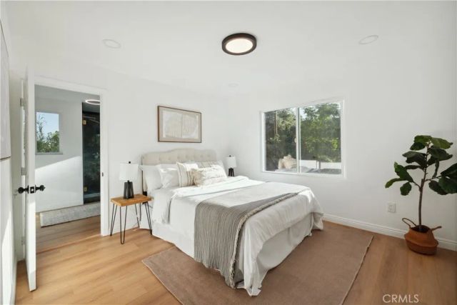 1290 E Woodbury, Pasadena, CA 91104