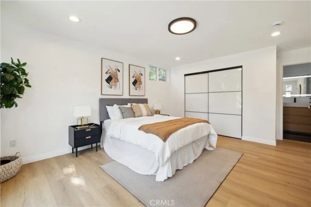 1290 E Woodbury, Pasadena, CA 91104