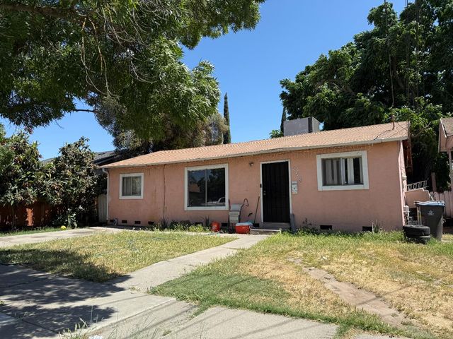520 W Jackson St, Stockton, CA 95206