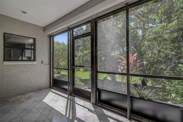 2632 ENTERPRISE ROAD E A12, Clearwater, FL 33759