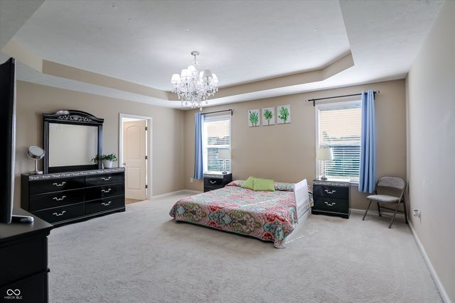 1930 Lakecrest Drive, Columbus, IN 47201