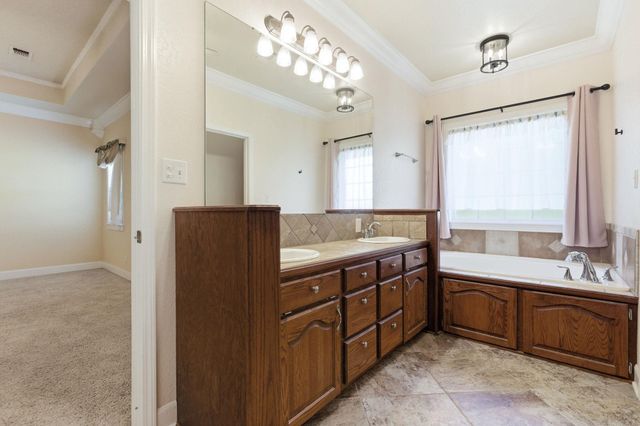 124 Wanda Gail Drive, El Dorado, AR 71730