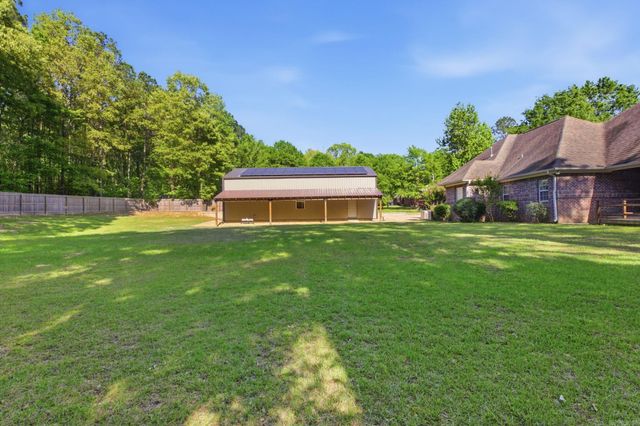 124 Wanda Gail Drive, El Dorado, AR 71730