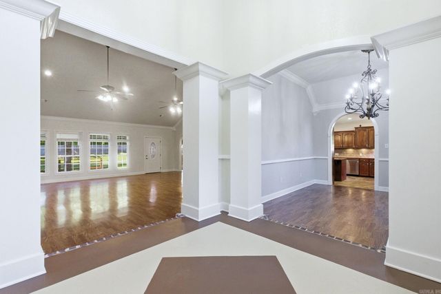 124 Wanda Gail Drive, El Dorado, AR 71730