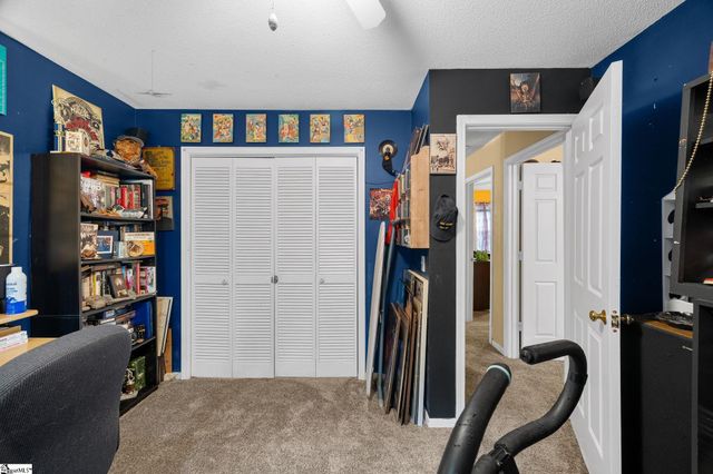 120 E Woodburn Drive, Taylors, SC 29687