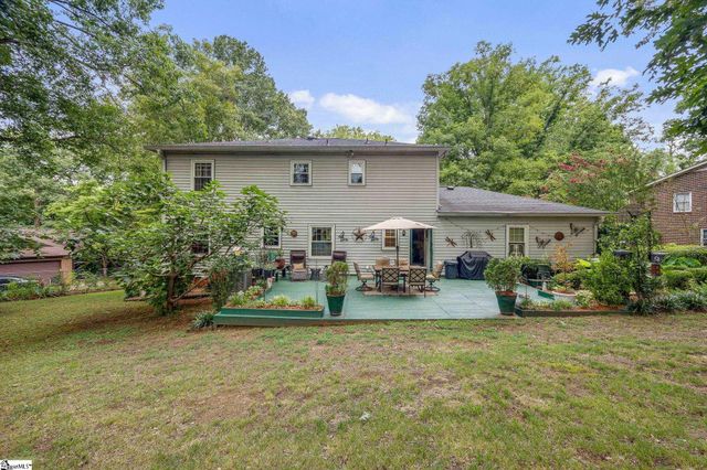 120 E Woodburn Drive, Taylors, SC 29687