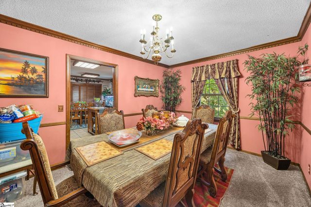 120 E Woodburn Drive, Taylors, SC 29687