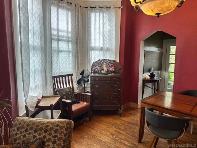 2068 Front St, San Diego, CA 92101