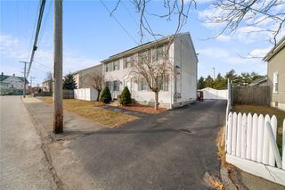 78 Kenyon Avenue, Pawtucket, RI 02861