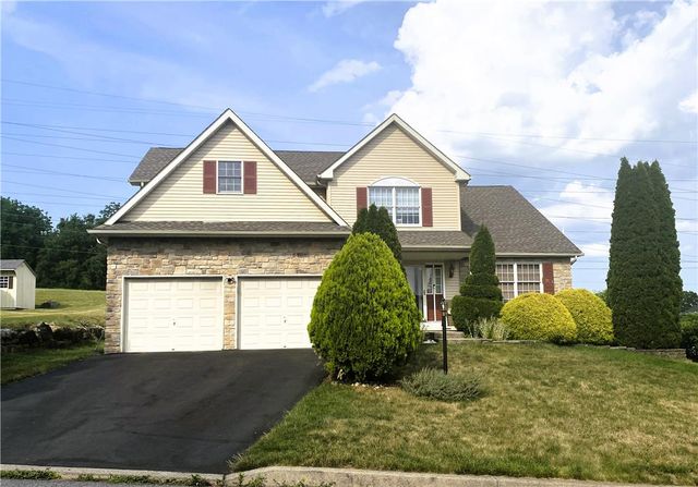 3104 Peacock Drive, Bethlehem City, PA 18020