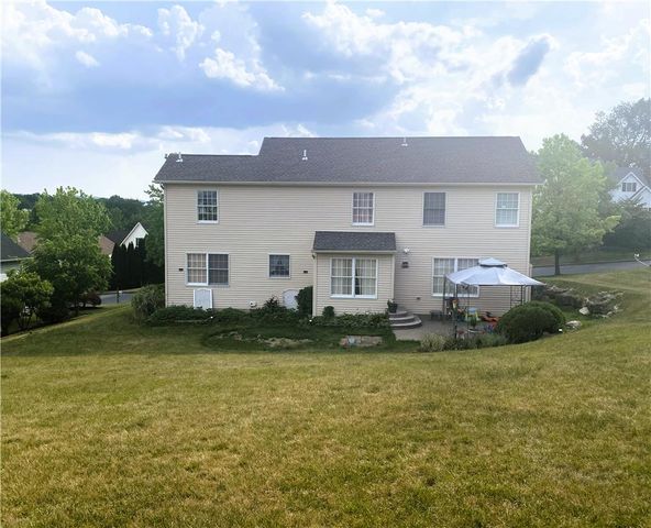 3104 Peacock Drive, Bethlehem City, PA 18020