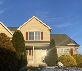 3104 Peacock Drive, Bethlehem City, PA 18020