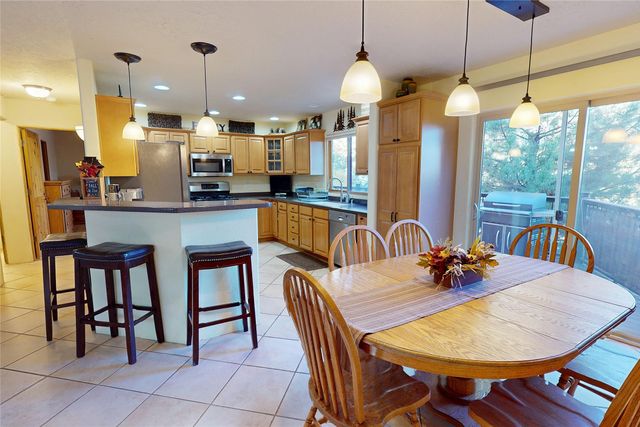 1980 Elderberry Street, Los Alamos, NM 87544