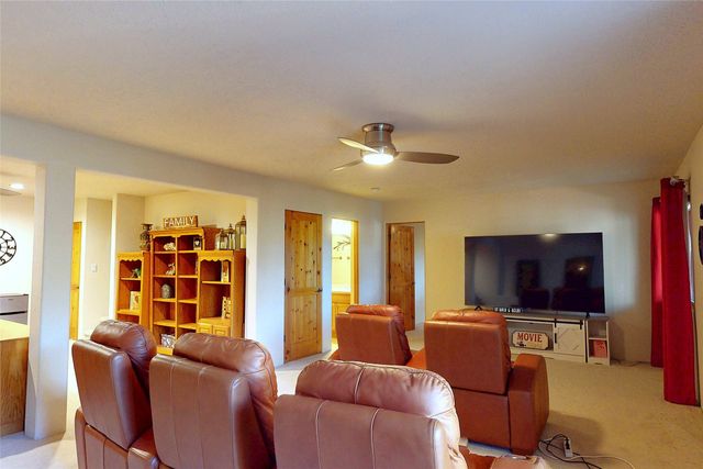 1980 Elderberry Street, Los Alamos, NM 87544