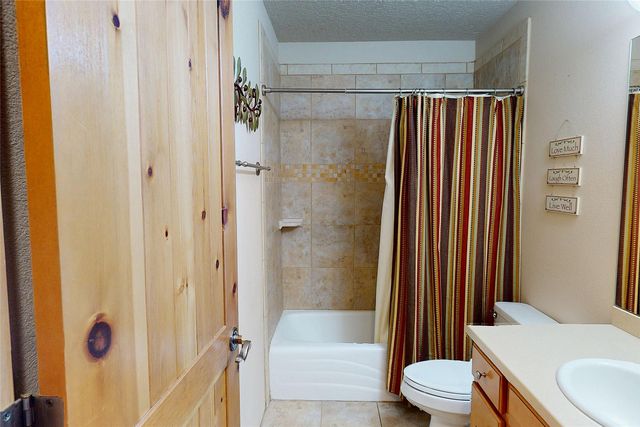 1980 Elderberry Street, Los Alamos, NM 87544