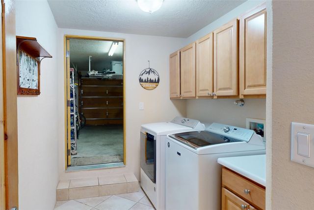 1980 Elderberry Street, Los Alamos, NM 87544