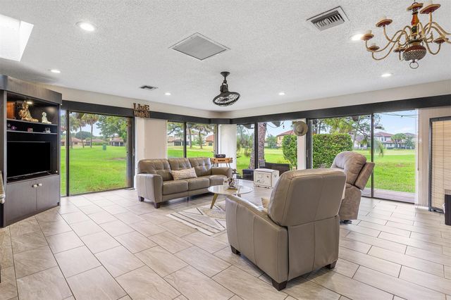 8104 Pine Cir 8104, Fort Lauderdale, FL 33321