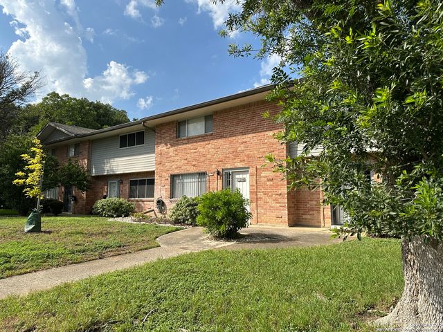 105 W Silver Sands Dr # 105A, San Antonio, TX 78216