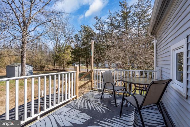 43 KUZYK RD, Cream Ridge, NJ 08514