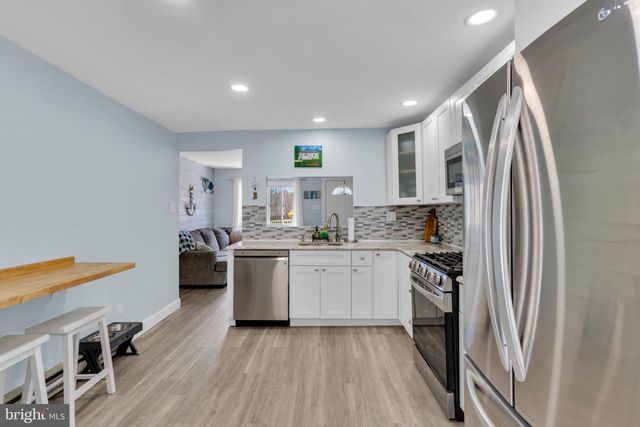 43 KUZYK RD, Cream Ridge, NJ 08514