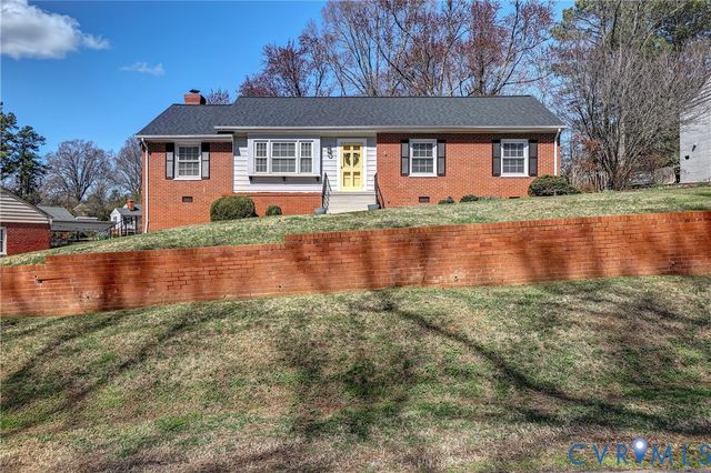 8510 Ridgeview Dr, Henrico, VA 23229