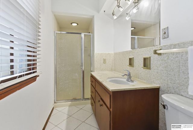 10930 Fowler Avenue, Omaha, NE 68164