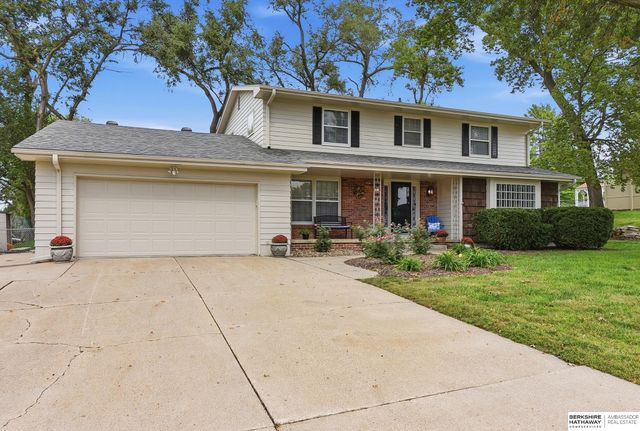 10930 Fowler Avenue, Omaha, NE 68164