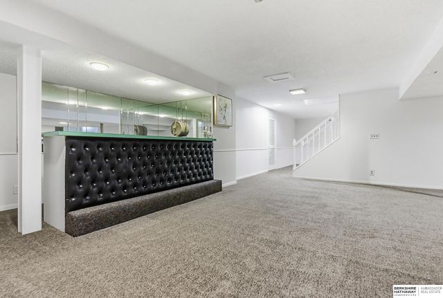 10930 Fowler Avenue, Omaha, NE 68164