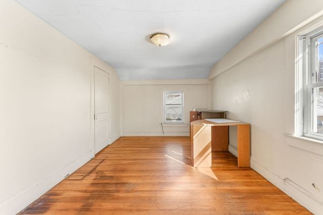 254-256 Washington St, Boston, MA 02135