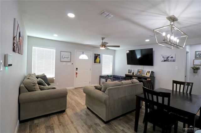 311 Spanish Oak Avenue, Rio Grande City, TX 78582