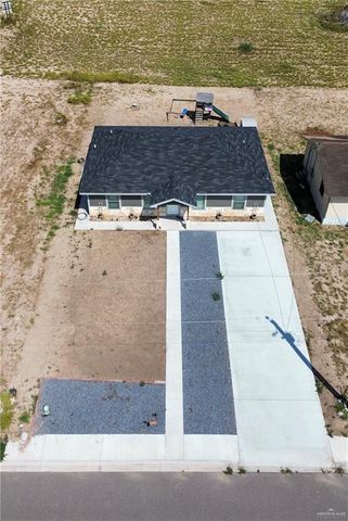 311 Spanish Oak Avenue, Rio Grande City, TX 78582