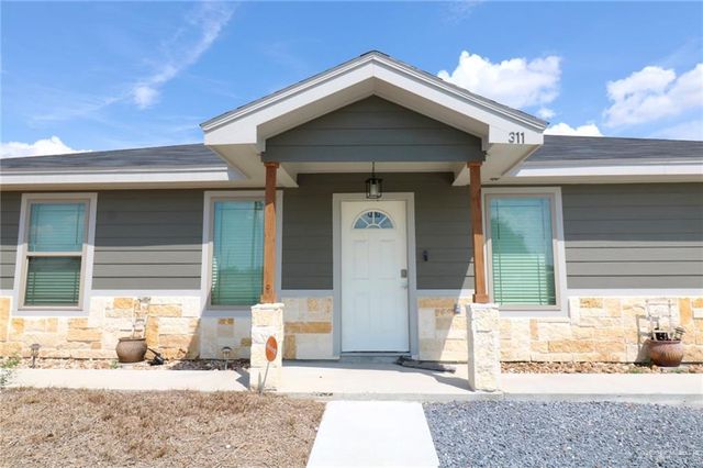 311 Spanish Oak Avenue, Rio Grande City, TX 78582