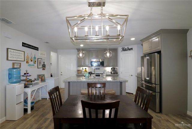 311 Spanish Oak Avenue, Rio Grande City, TX 78582