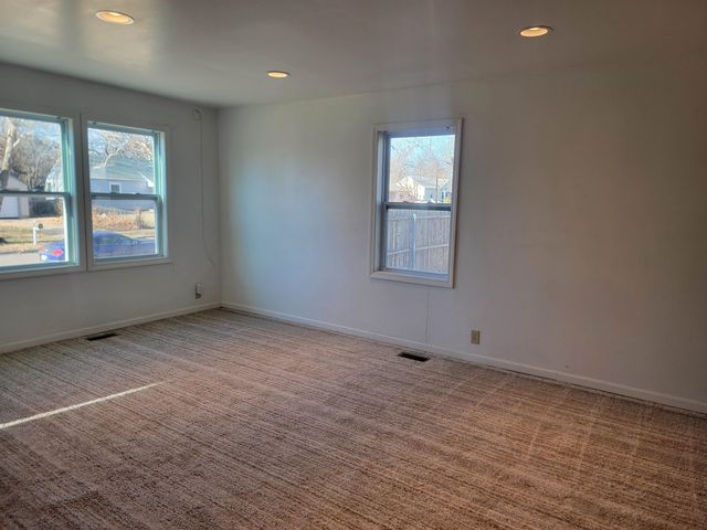 4001 E Vesta DR, Wichita, KS 67208