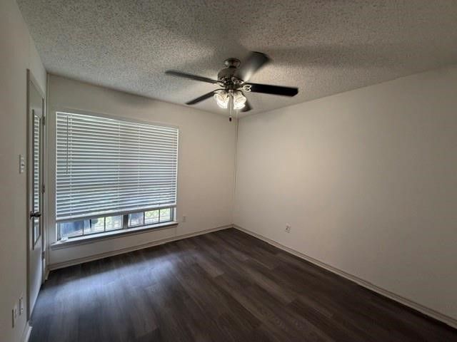1017 Mill River Drive, Garland, TX 75043