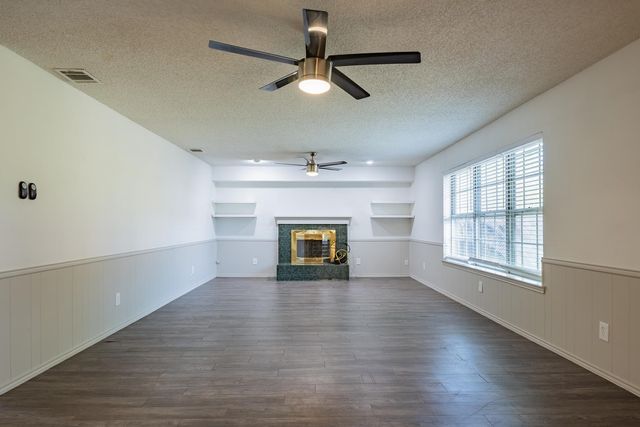1017 Mill River Drive, Garland, TX 75043