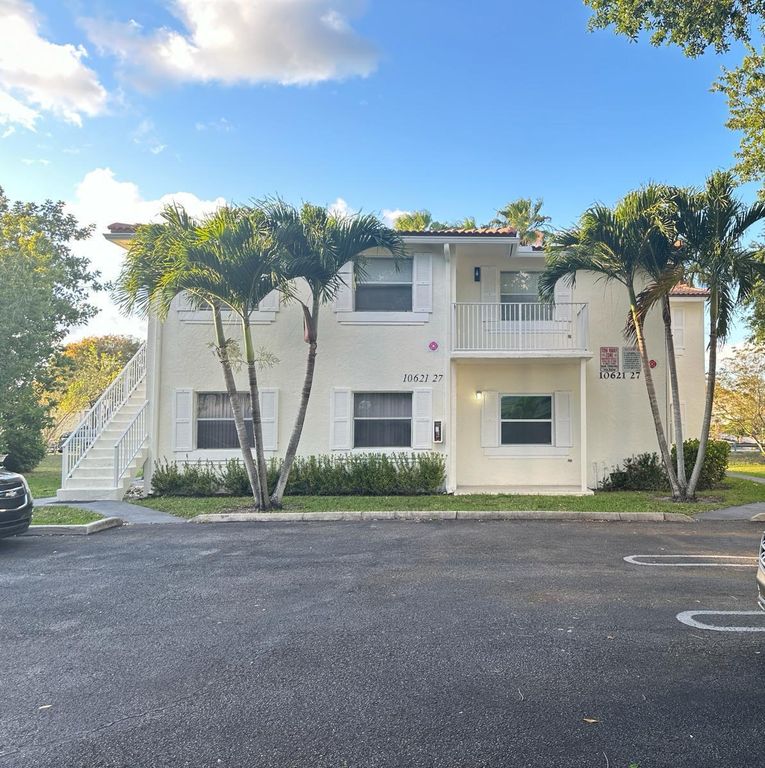 10625 NW 45th St 25, Coral Springs, FL 33065