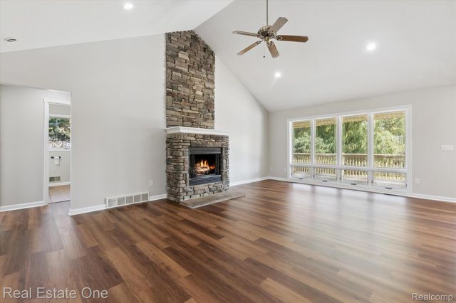 13056 N BRAY Road, Thetford Township, MI 48420