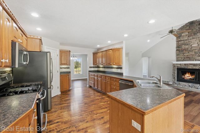 13056 N BRAY Road, Thetford Township, MI 48420