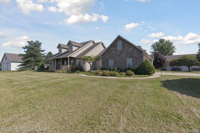 13056 N BRAY Road, Thetford Township, MI 48420