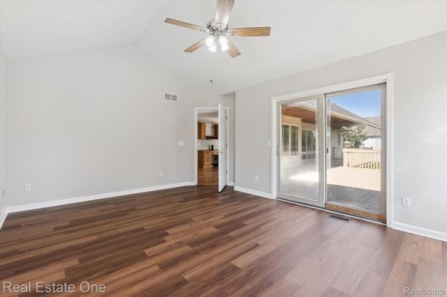 13056 N BRAY Road, Thetford Township, MI 48420