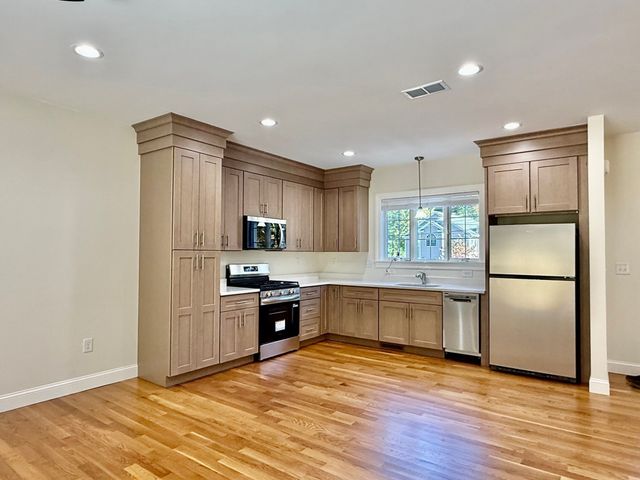 19 AD Pasho Rd, Billerica, MA 01821