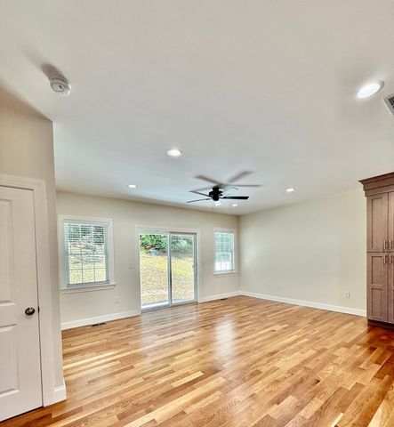 19 AD Pasho Rd, Billerica, MA 01821