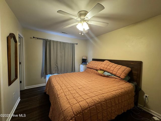 610 Winchester Road, Jacksonville, NC 28546