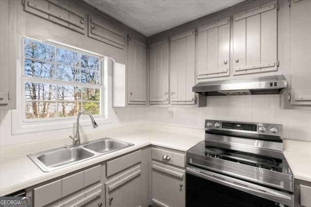 5960 Sutton Place, Douglasville, GA 30135