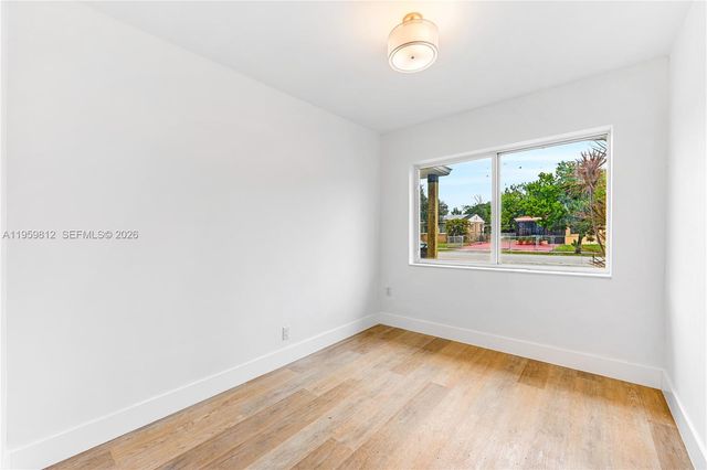 1110 NW 129th St, North Miami, FL 33168