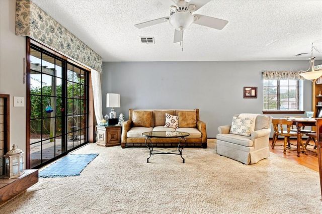 1815 N Briarwood Drive, Stillwater, OK 74075